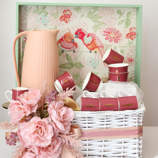 Hilal Rose Set of 6 Acrylic Gift Box